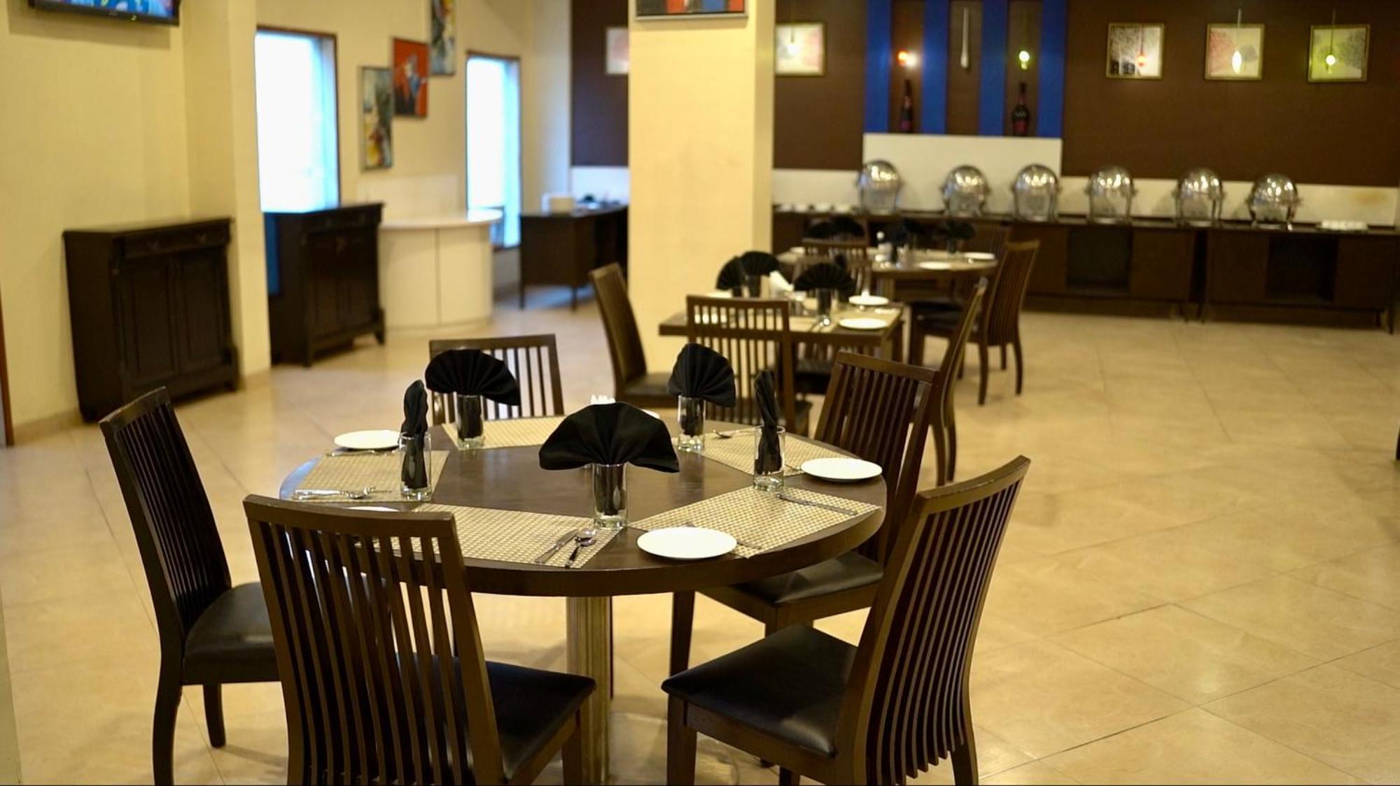 The Altruist Business Hotel Kharadi Pune Exterior foto